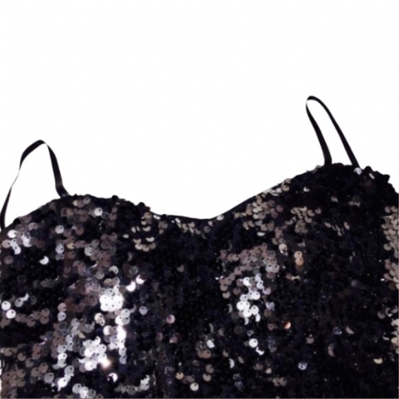 Black & Silver Sequin Strapless Dress - Picture 5 of 7